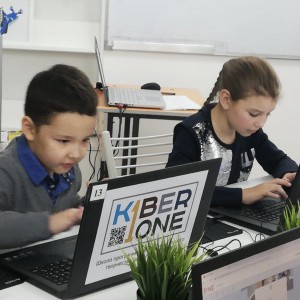 KiberOne объявляет набор юных программистов в Усть-Каменогорске - Школа программирования для детей, компьютерные курсы для школьников, начинающих и подростков - KIBERone г. Магнитогорск